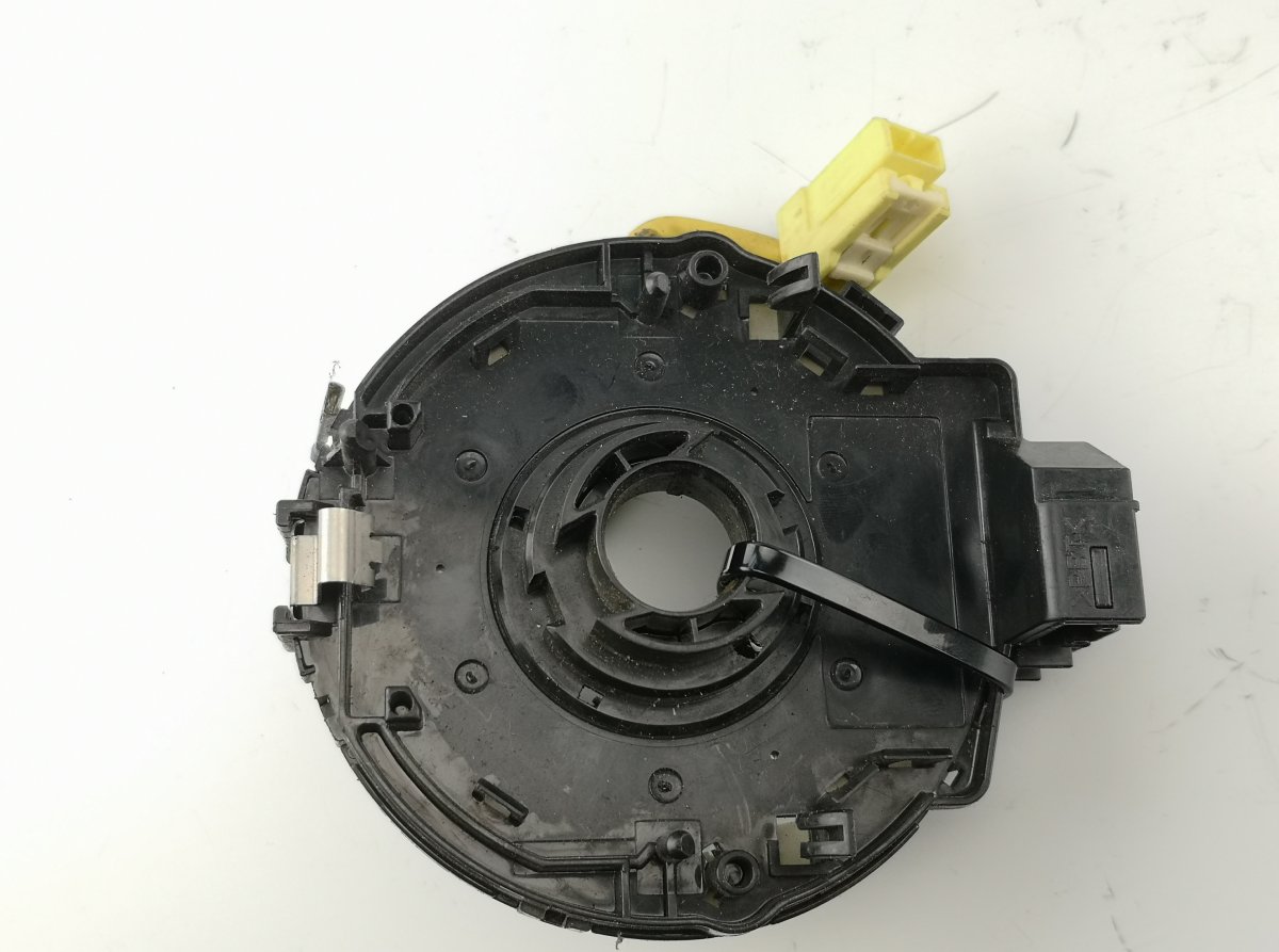 Toyota Corolla Steering wheel slip ring / squib TOYOTA COROLLA IX (E120) (2001-2007) Steering w...
