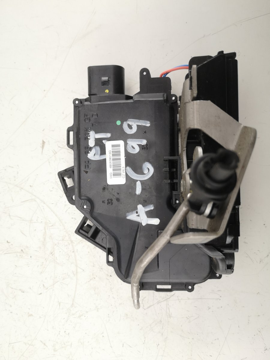 Audi A6 (C5) Door Lock Rear Right AUDI A6 / A6 ALLROAD (C5) (1997-2005) Door Lock...