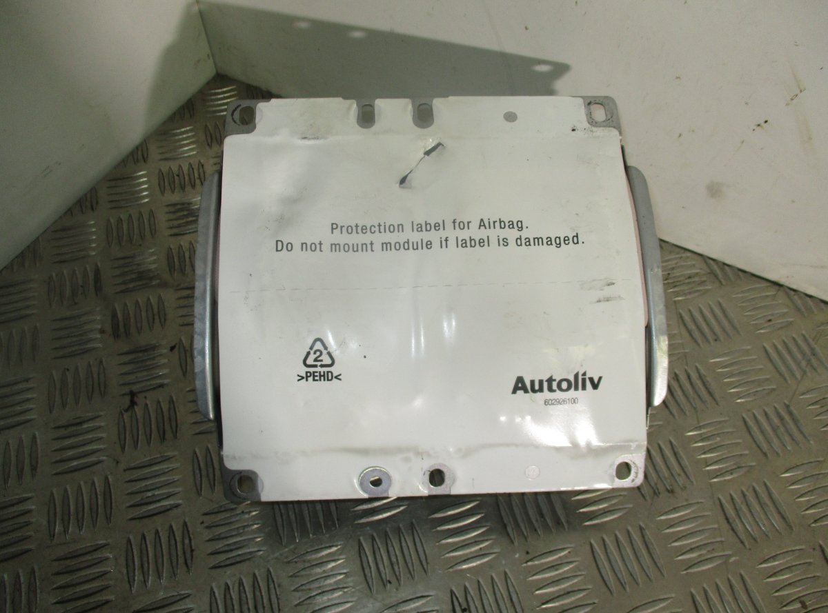 Volvo C70 подушка безопасности для пассажира VOLVO S40 / V50 / C30 / C70 (MS, MW) (2004-2012...