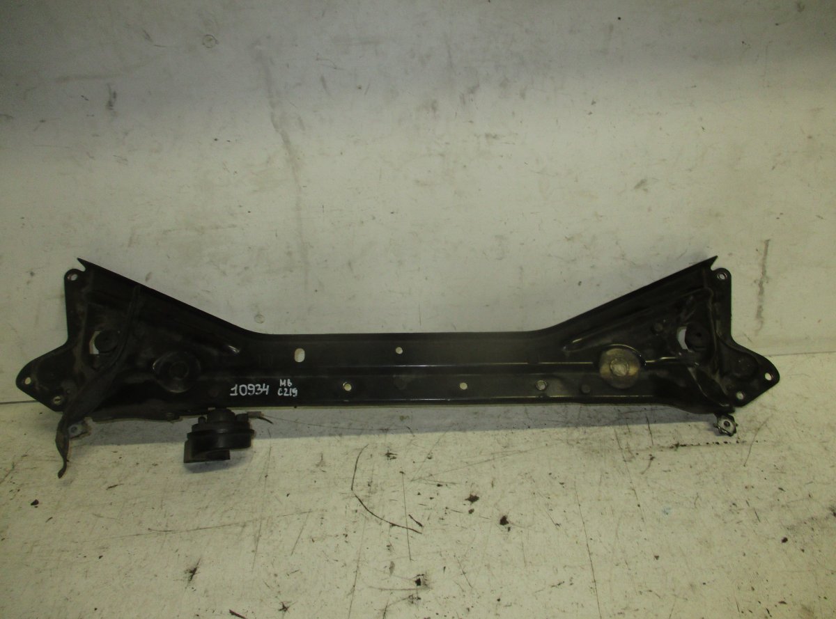 Mercedes-Benz CLS (C219) Front panel MERCEDES-BENZ CLS (C219) (2004-2010) Front pane...