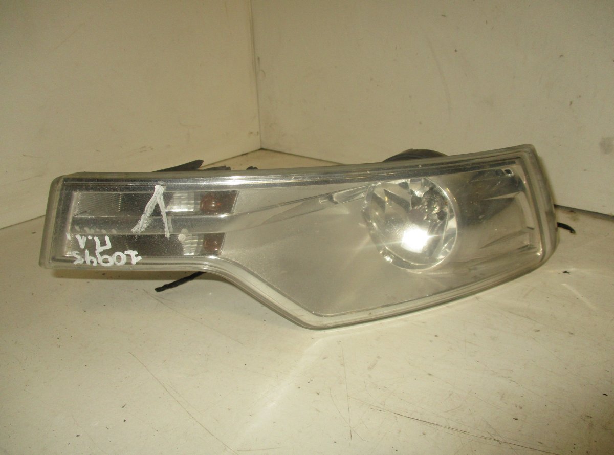 Citroen C5 Fog Lamp Front Left CITROËN C5 II (2008-2019) Fog Lamp Front Left 2...