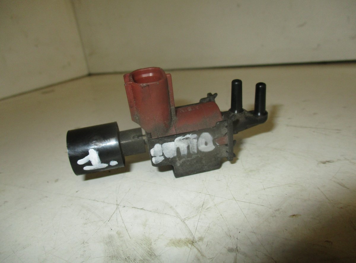Lexus IS Engine Solenoid Valve LEXUS IS II (XE20) (2005-2013) Engine Solenoid ...