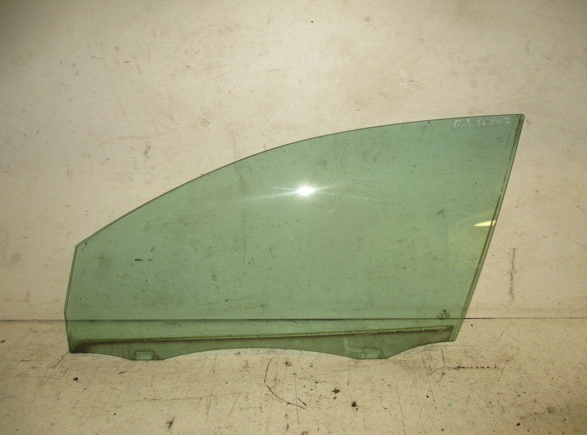 Volkswagen Golf 5 Door window glass front left VW GOLF VI (5K) (2008-2013) Door window glass f...