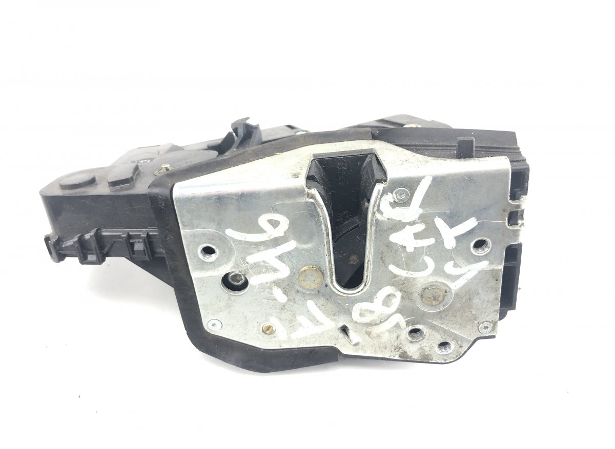 BMW 3 (E36) Door Lock Rear Left BMW 3 (E46) (1998-2005) Door Lock Rear Left

Ge...