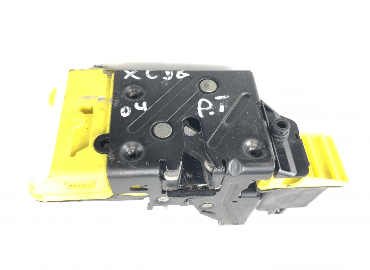 Volvo XC90 Door Lock Rear Right VOLVO XC90 I (2002-2014) Door Lock Rear Right 3...