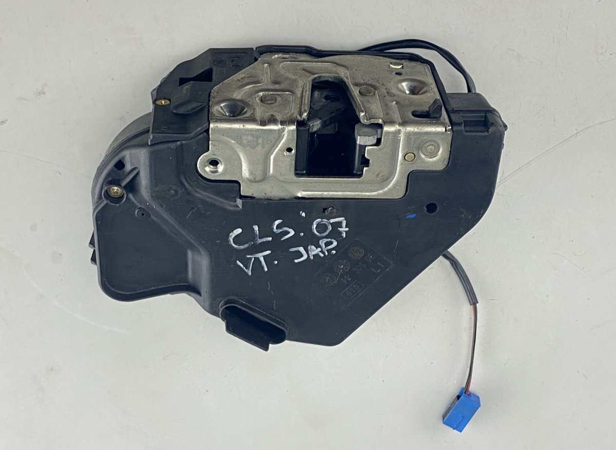 Mercedes-Benz CLS (C219) Door lock — rear left Door lock — rear left — MERCEDES-BENZ CLS (C219...