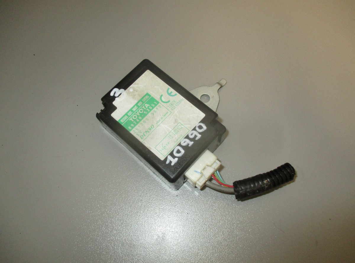Lexus IS Central Locking Control Unit LEXUS IS II (XE20) (2005-2013) Central Locking ...