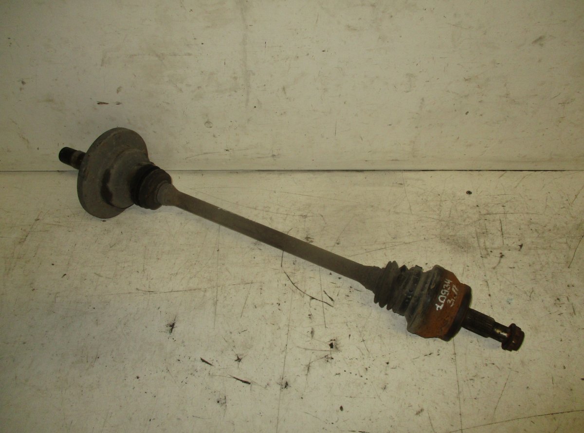 Mercedes-Benz CLS (C219) Drive Shaft Rear Right MERCEDES-BENZ CLS (C219) (2004-2010) Drive Shaf...