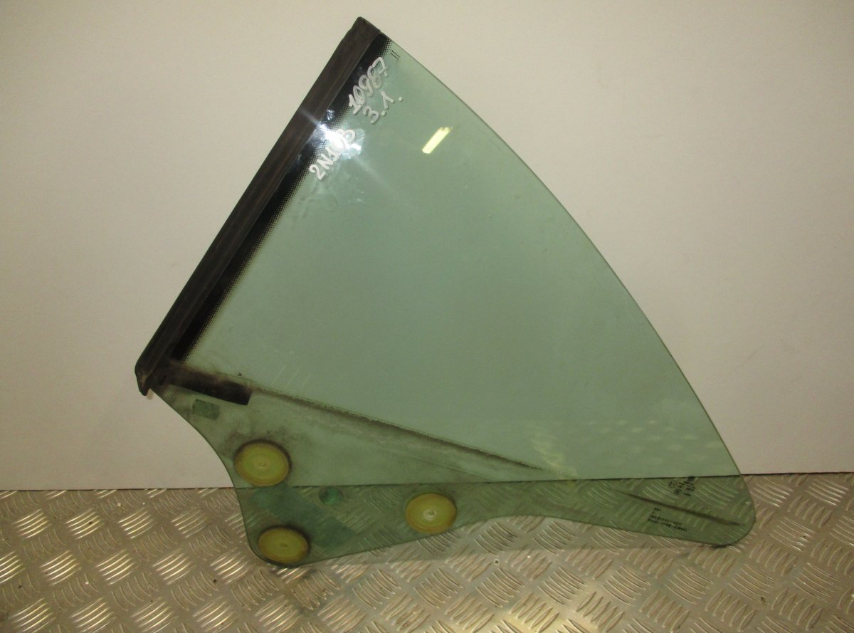 Volkswagen EOS Door window glass rear left VW EOS (1F7, 1F8) (2006-2015) Door window glass...