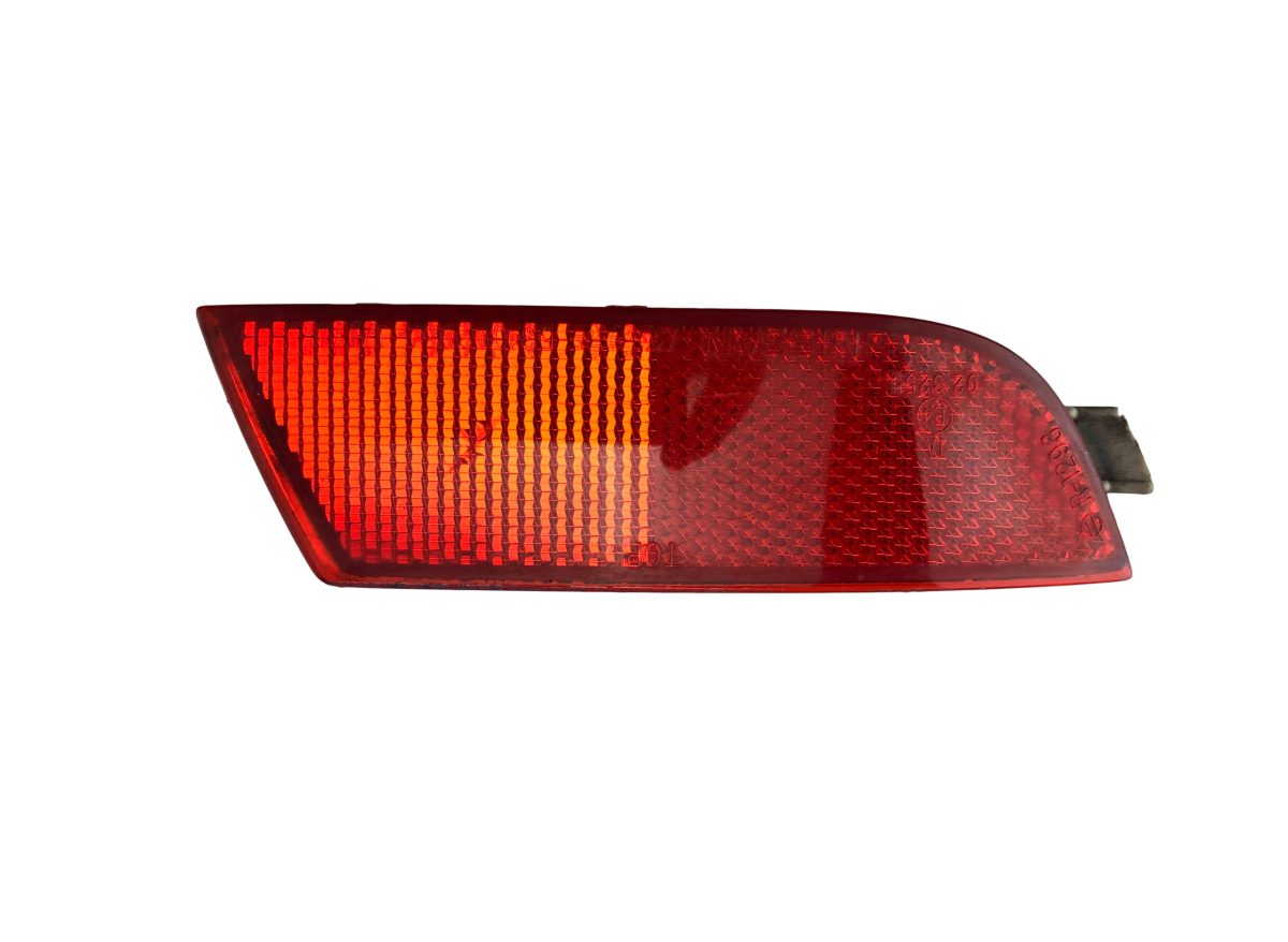 Nissan Note (E11) Extra light / reflector in rear bumper left NISSAN NOTE I (E11) (2005-2012) Extra light / r...