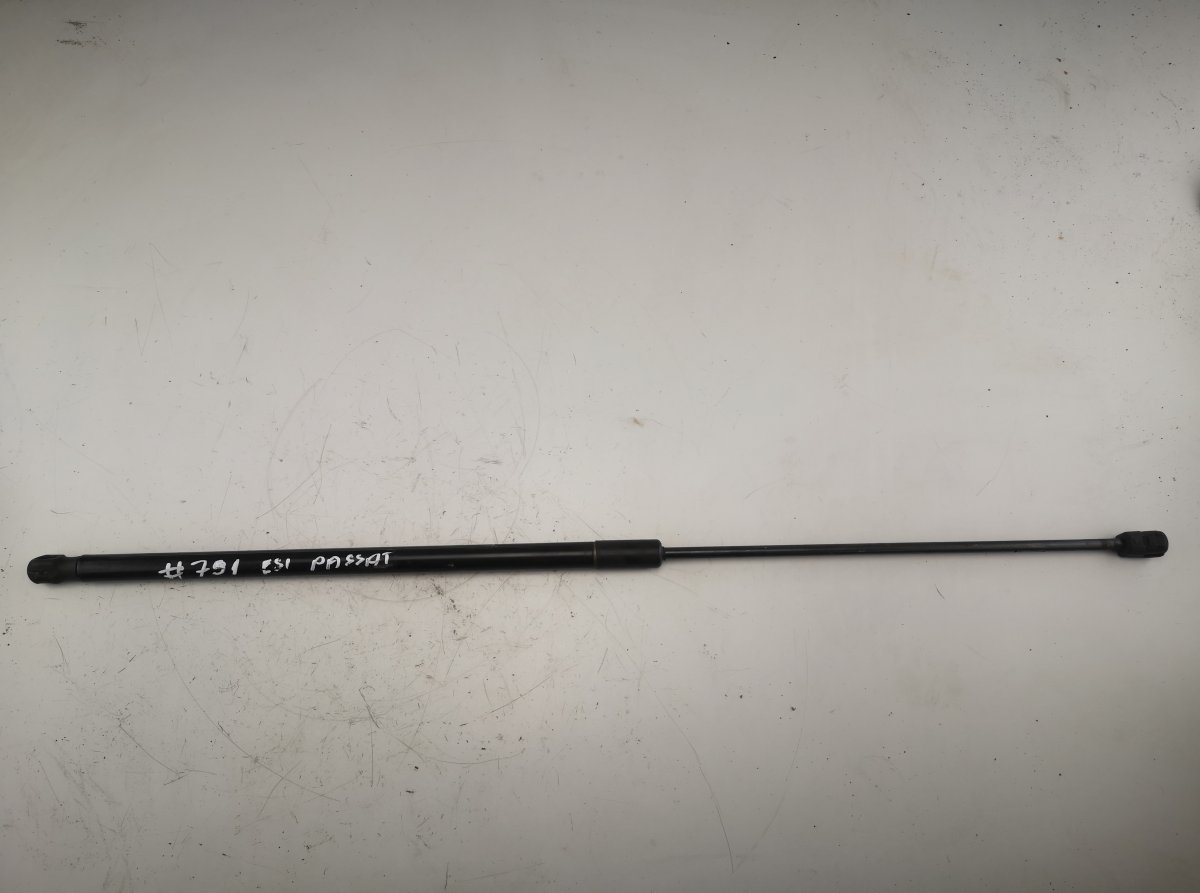 Volkswagen Passat Bonnet gas filled strut left VW PASSAT B6 (3C) (2005-2010) Bonnet gas filled...