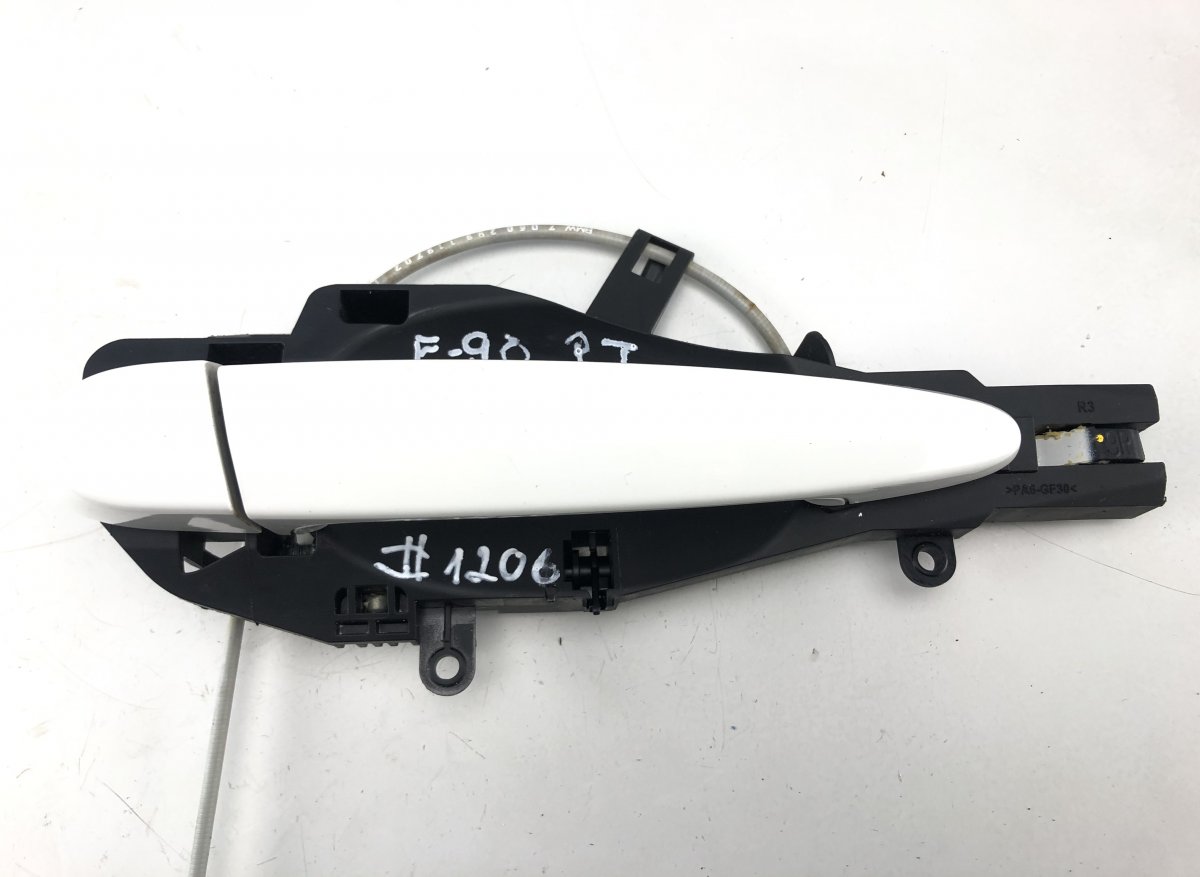 BMW 3 (E90 / E91 / E92 / E93) Door Handle Exterior Rear Right BMW 3 (E90, E91, E92, E93) (2005-2011) Door Han...