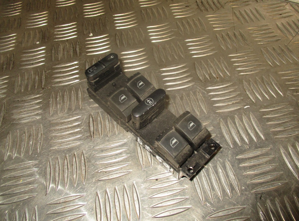 Volkswagen Passat Main windows switch VW PASSAT B5 (3B2) (1996-2000) Main windows swi...