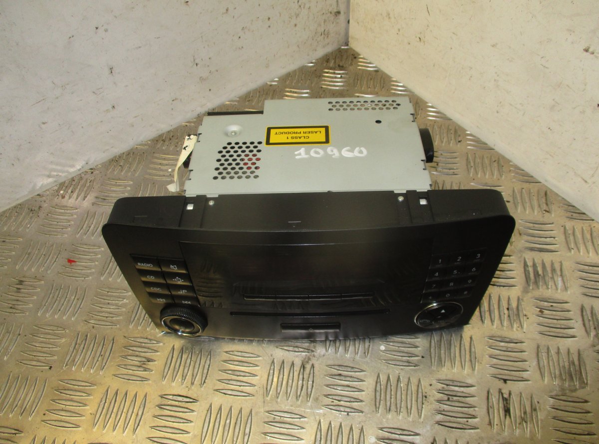 Mercedes-Benz A (W169) Radio