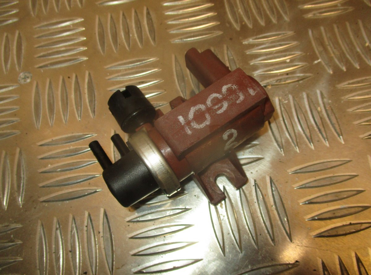 Volvo C70 Engine Solenoid Valve VOLVO S40 / V50 / C30 / C70 (MS, MW) (2004-2012...