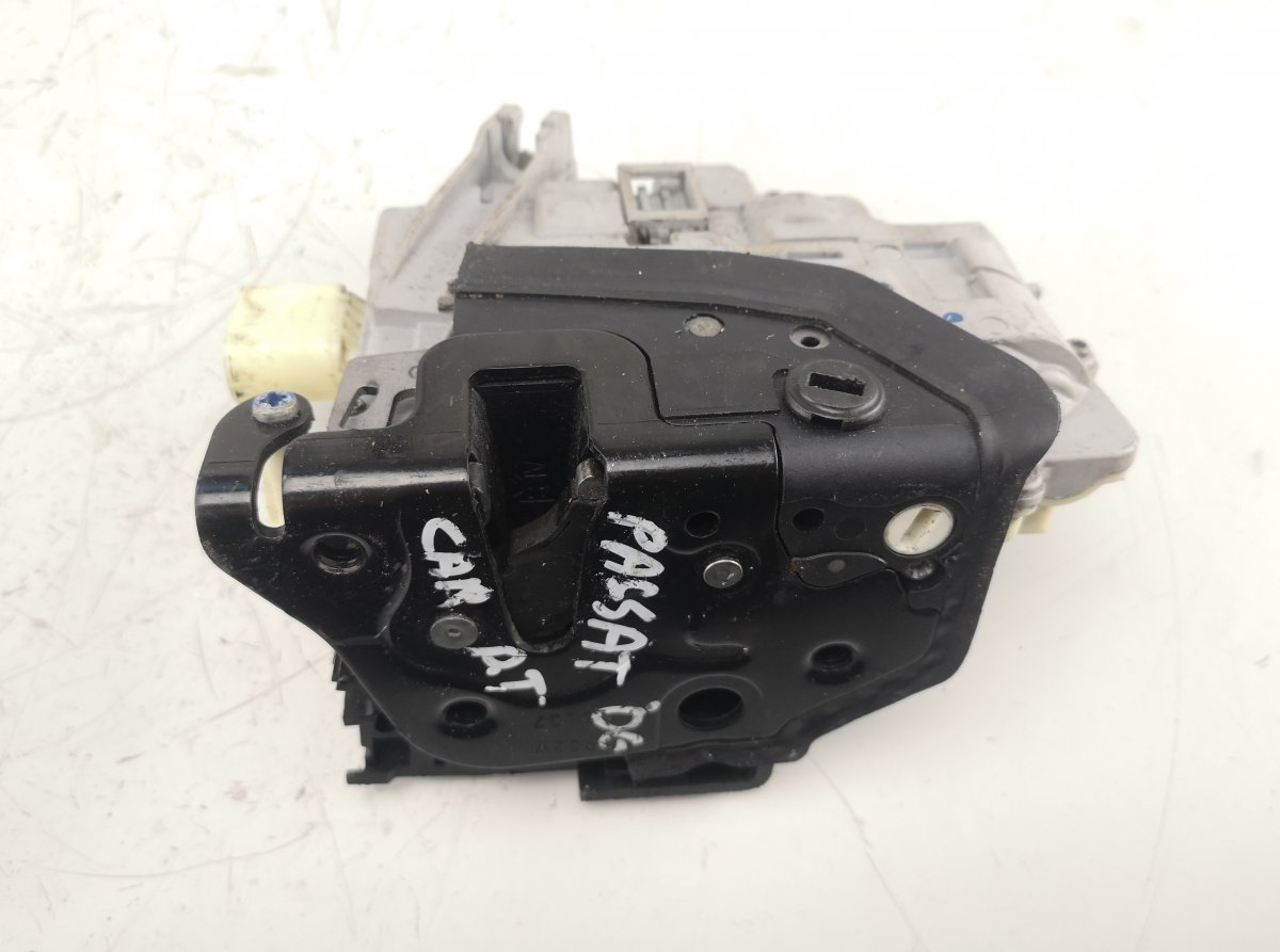Volkswagen Passat Door Lock Rear Right VW PASSAT B6 (3C) (2005-2010) Door Lock Rear Ri...