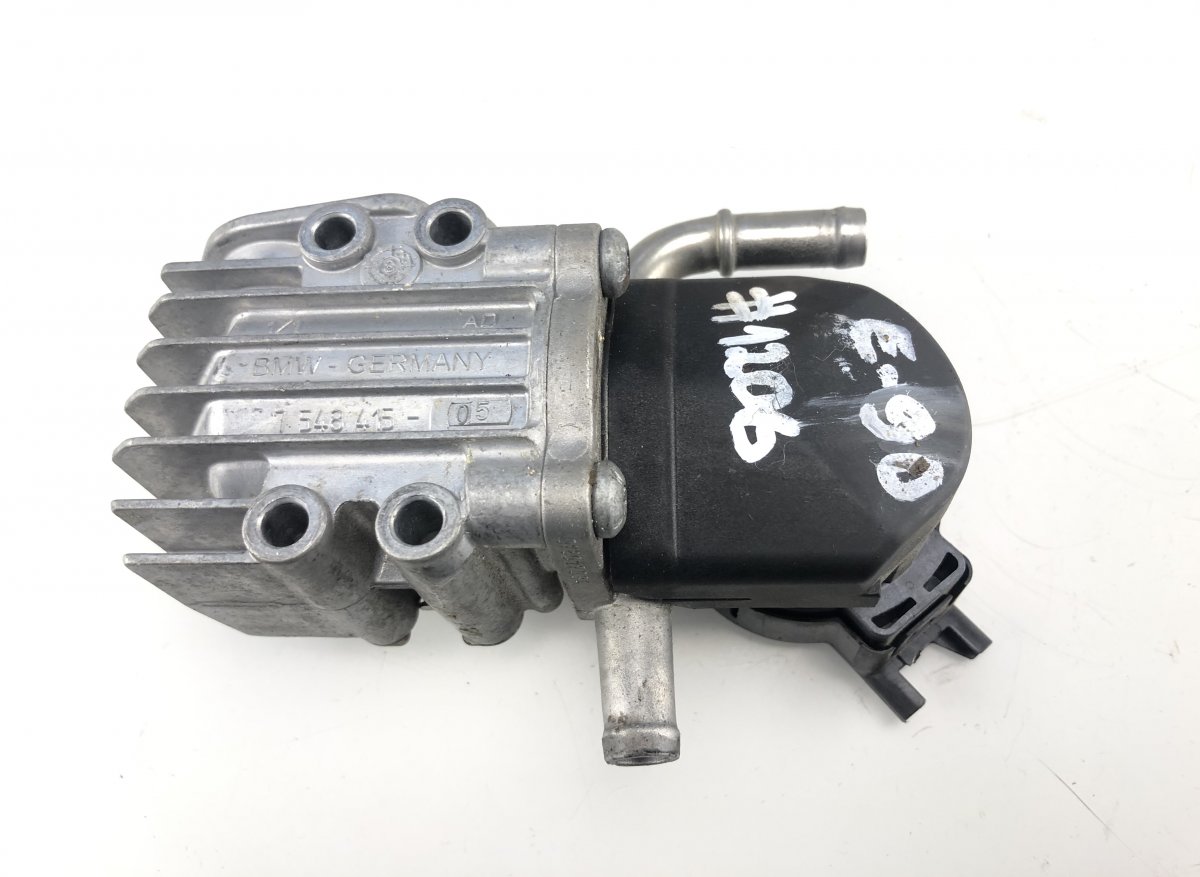 BMW 3 (E90 / E91 / E92 / E93) EGR Valve EGR valve — BMW 3 (E90, E91, E92, E93) (2005-20...