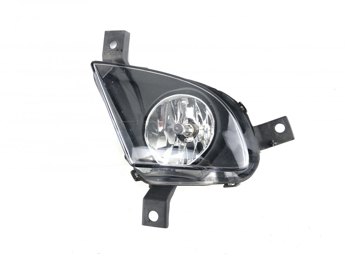 BMW 3 (E90 / E91 / E92 / E93) Fog Lamp Front Right BMW 3 (E90, E91, E92, E93) (2005-2011) Fog Lamp...