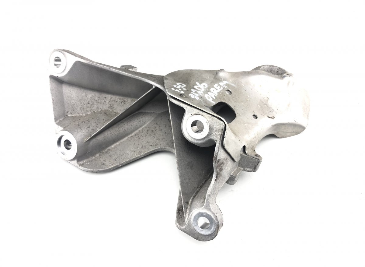 BMW 3 (E90 / E91 / E92 / E93) Engine Support Right BMW 3 (E90, E91, E92, E93) (2005-2011) Engine S...