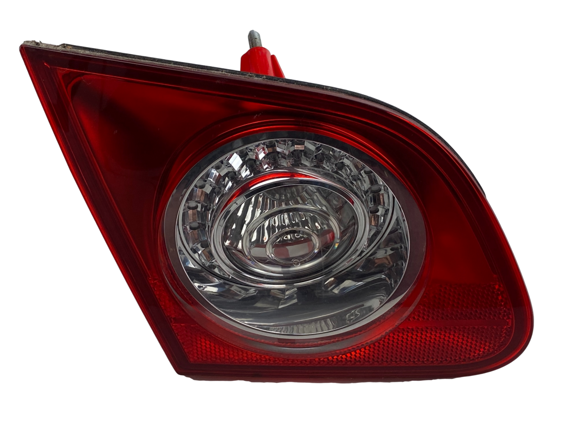 Volkswagen Passat Inner tail light, left VW PASSAT B6 (3C) (2005-2010) Inner tail light,...