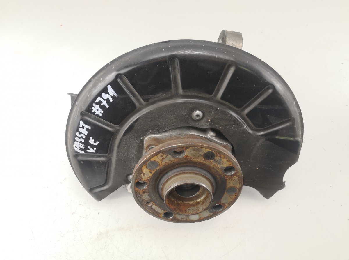 Volkswagen Passat Wheel bearing housing front left VW PASSAT B6 (3C) (2005-2010) Wheel bearing hou...