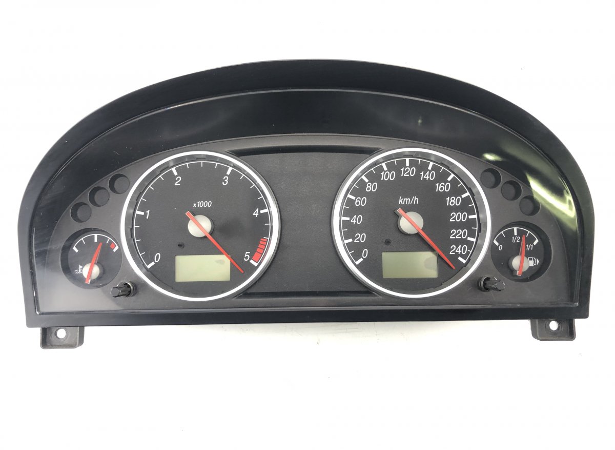 Ford Mondeo приборы Instrument cluster — FORD MONDEO Mk III (2000-2...