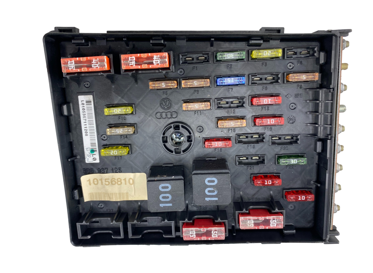 Volkswagen Passat Fuse box VW PASSAT B6 (3C) (2005-2010) Fuse box 3C093712...