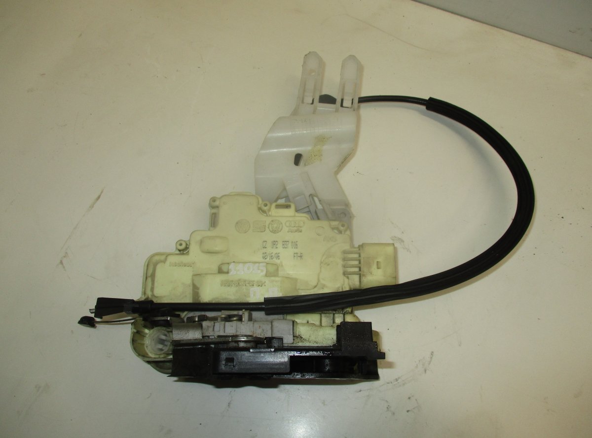 Volkswagen EOS Door Lock Front Right VW EOS (1F7, 1F8) (2006-2015) Door Lock Front R...