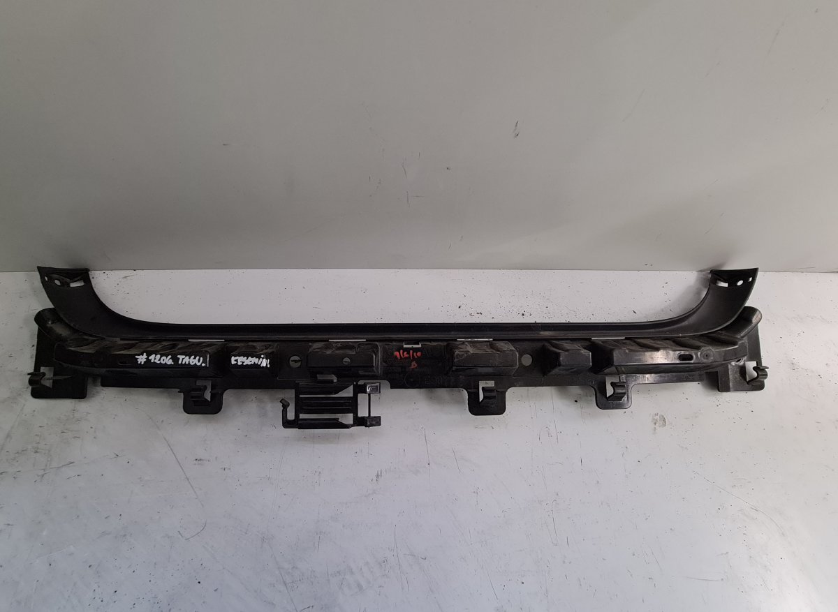 BMW 3 (E90 / E91 / E92 / E93) Rear bumper bracket, central BMW 3 (E90, E91, E92, E93) (2005-2011) Rear bum...