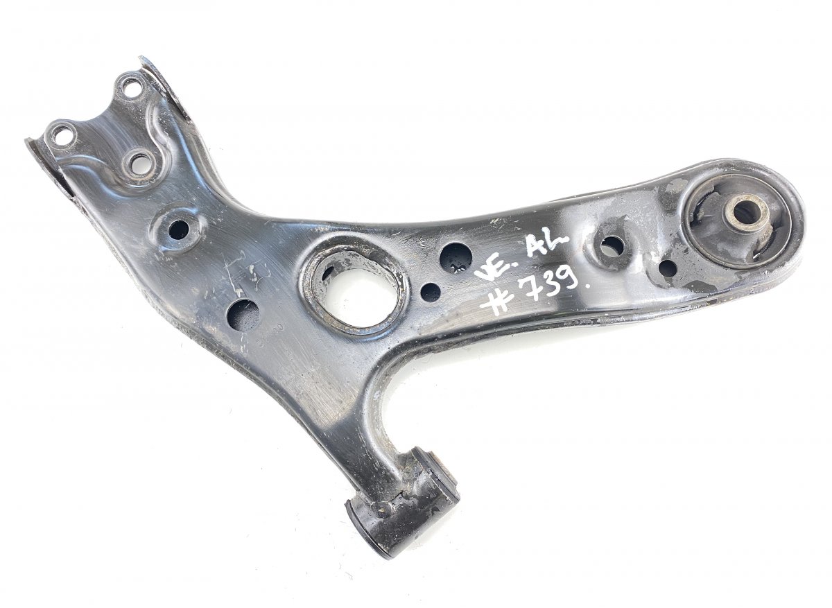 Toyota Avensis (T27) Front Axle Track Control Arm lower left TOYOTA AVENSIS (T270) (2009-2018) Front Axle Tr...