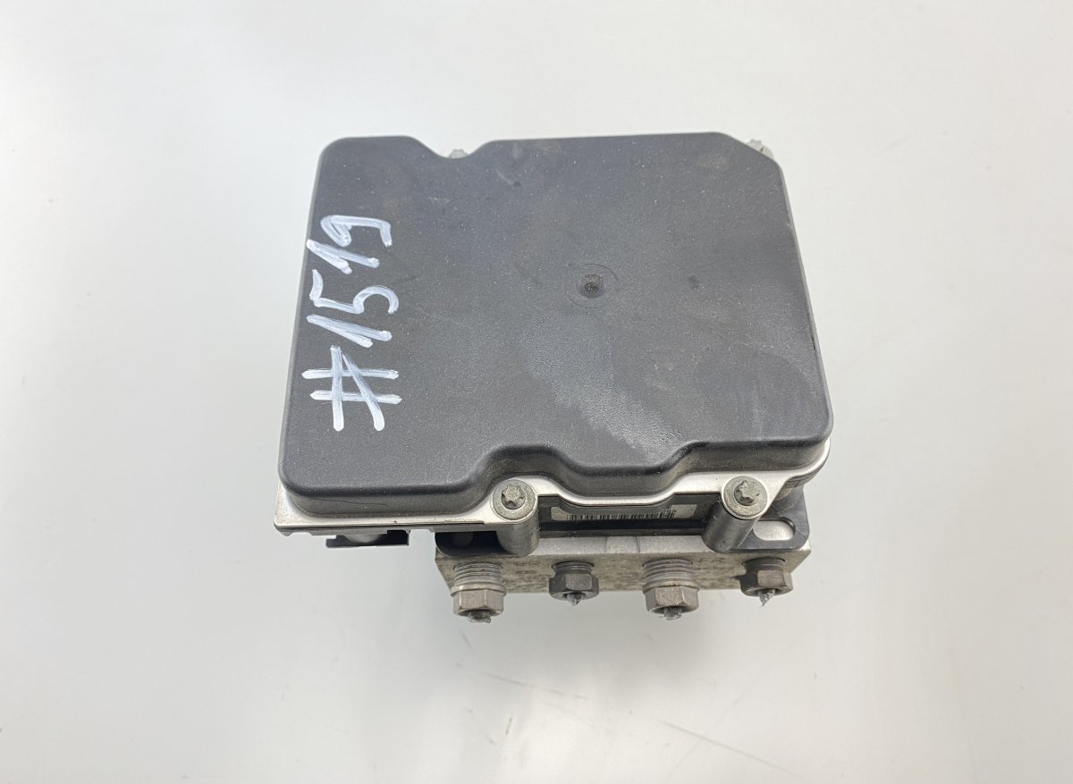 Land Rover Range Rover ABS hydraulic unit / pump ABS hydraulic unit / pump — LAND ROVER RANGE RO...