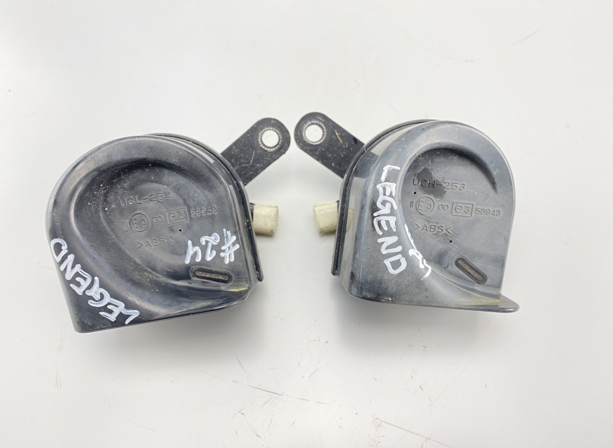 Honda Legend Äänimerkinantolaite HONDA LEGEND IV (KB) (2004-2012) Signal Horn 38...