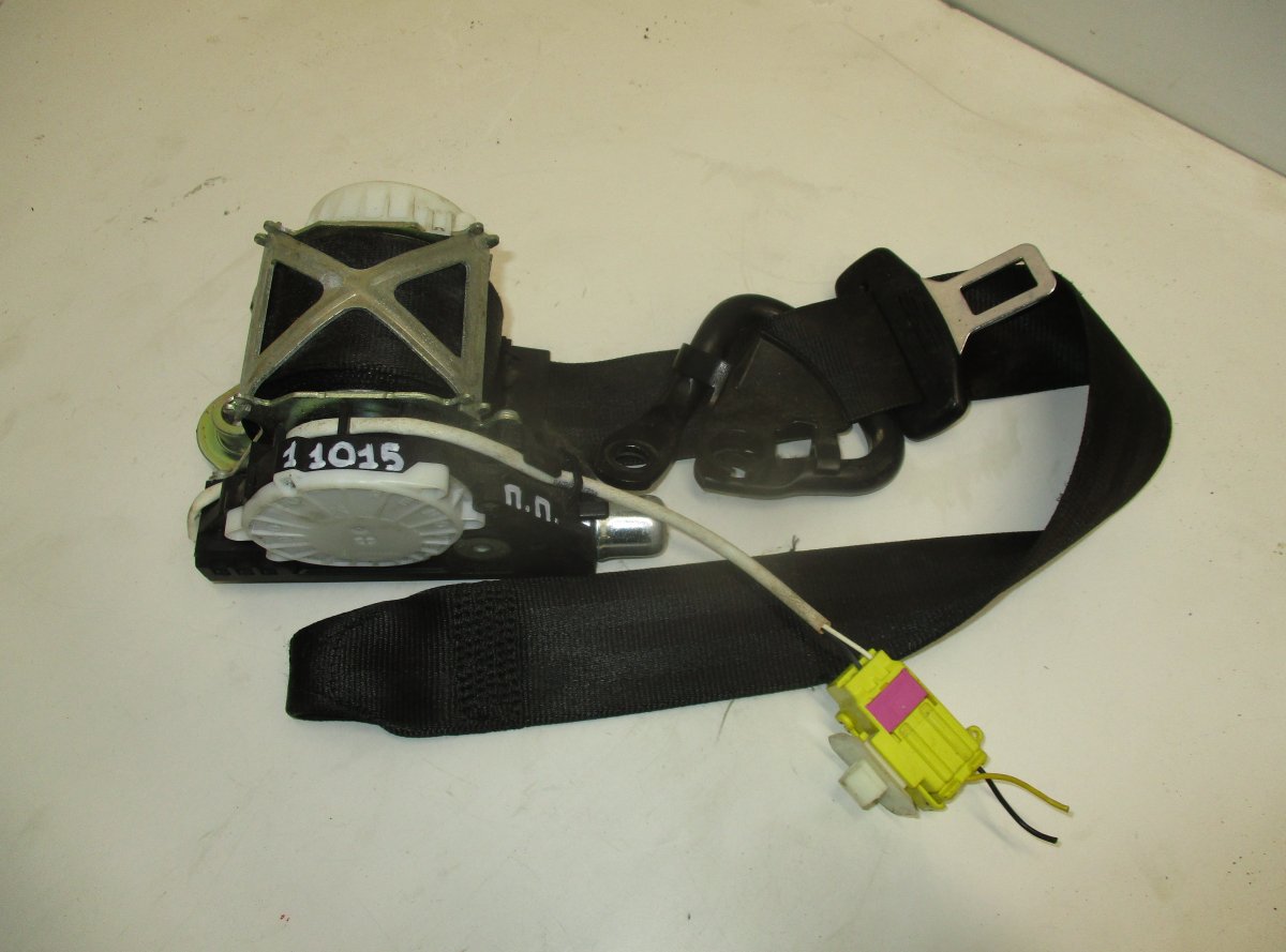Volkswagen EOS Seat belt — front right Seat belt — front right — VW EOS (1F7, 1F8) (20...