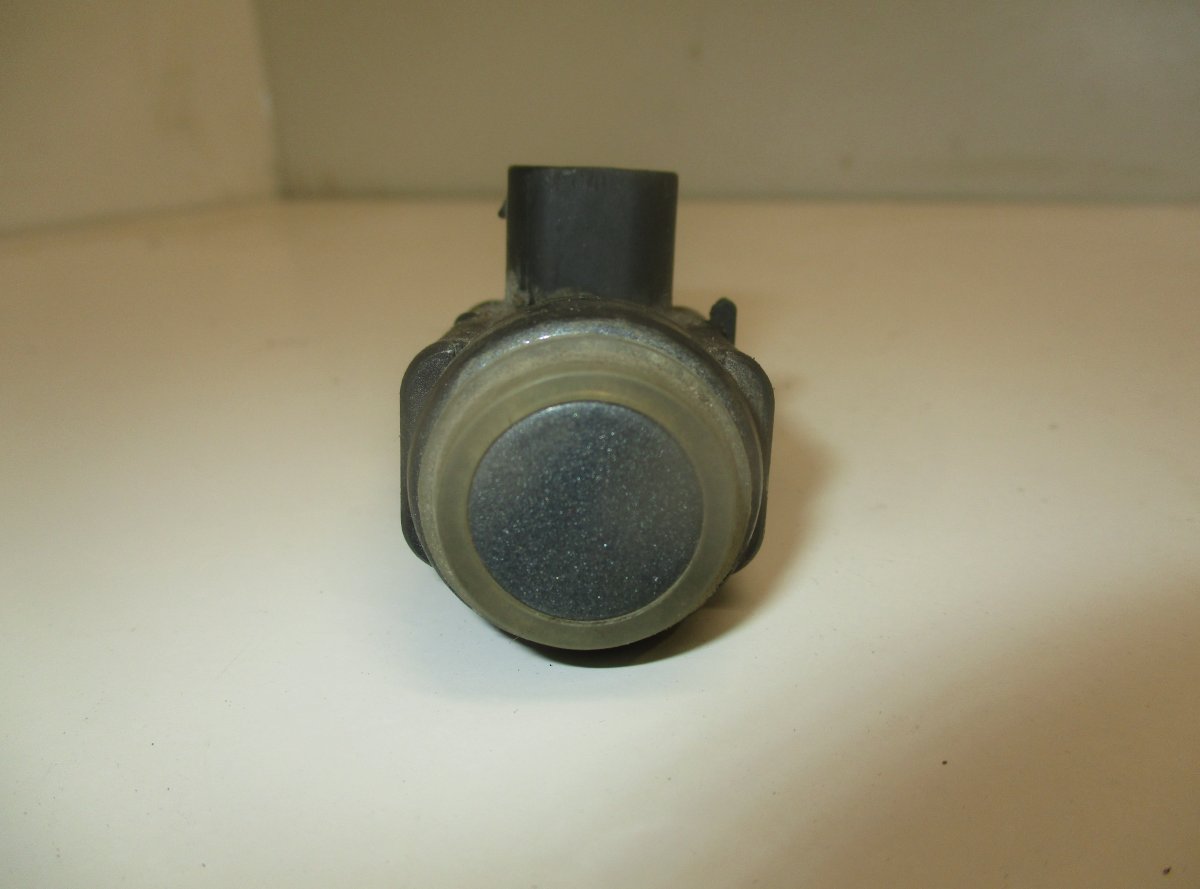 Chrysler 300C Parking sensor rear CHRYSLER 300C I (2004-2010) Parking sensor rear...