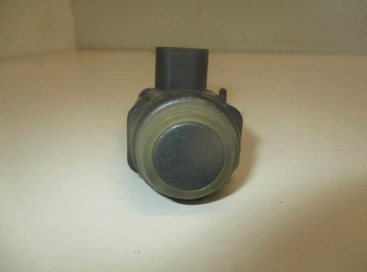 Chrysler 300C Parking sensor rear CHRYSLER 300C I (2004-2010) Parking sensor rear...