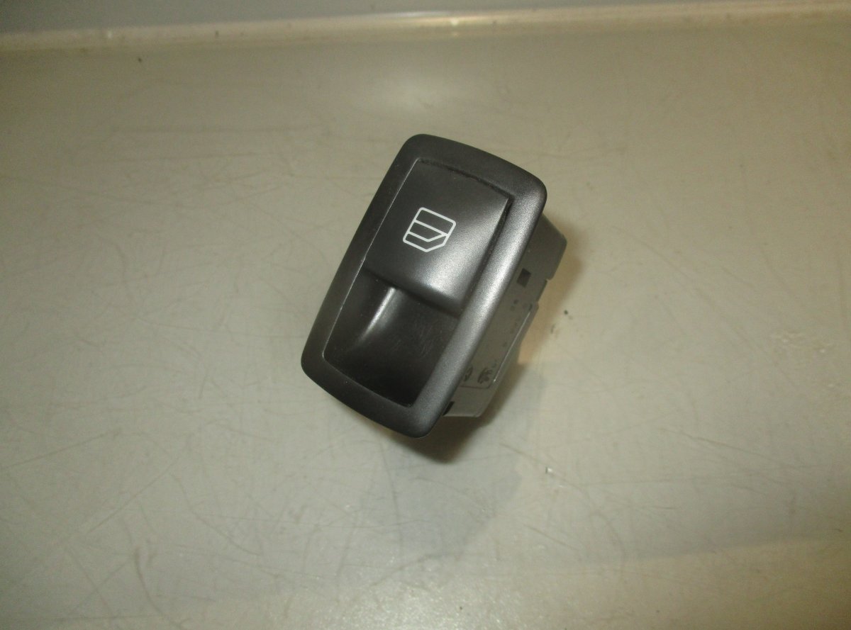 Mercedes-Benz A (W169) Switch For Electric Windows Rear Right MERCEDES-BENZ ML-CLASS (W164) (2005-2011) Switc...