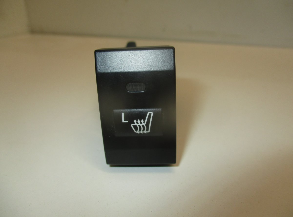 Kia Sorento Memory Seat Switch front Left KIA SORENTO I (JC) (2002-2009) Memory Seat Swit...