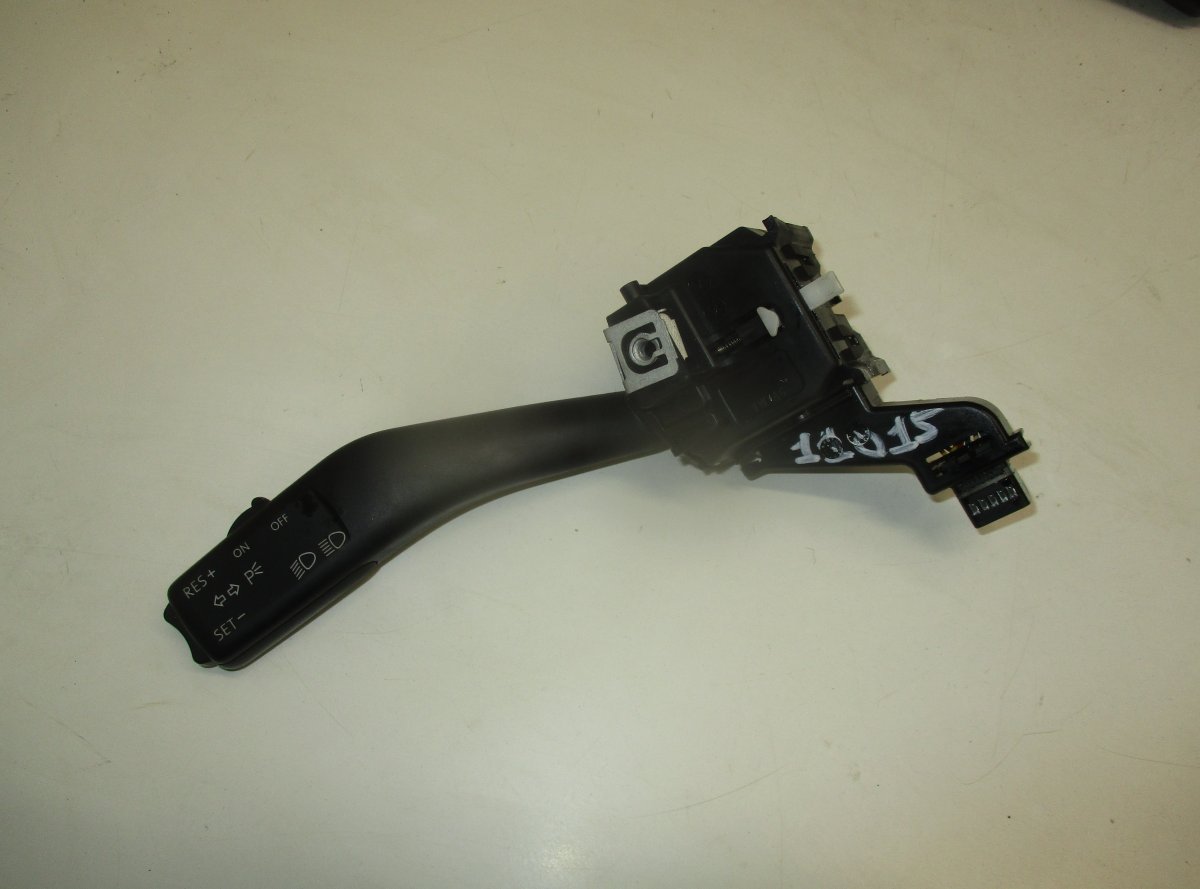 Volkswagen EOS Indicator switch VW EOS (1F7, 1F8) (2006-2015) Indicator switch ...
