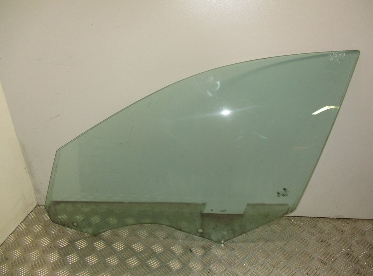 BMW 5 (F10 / F11) Door window glass front left BMW 5 (F10, F11) (2010-2017) Door window glass ...