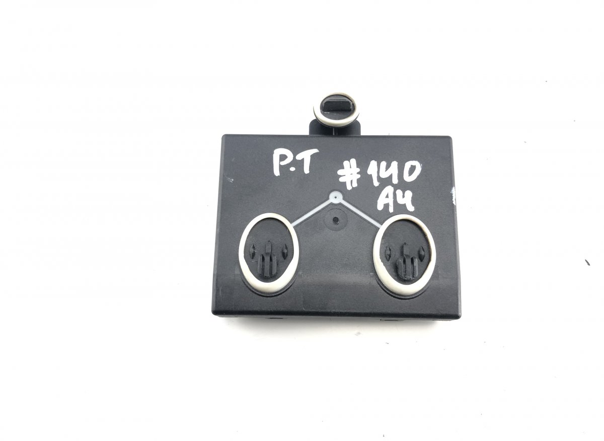 Audi A4 (B8) Door control unit rear right AUDI A4 / A4 ALLROAD (B8) (2007-2015) Door cont...