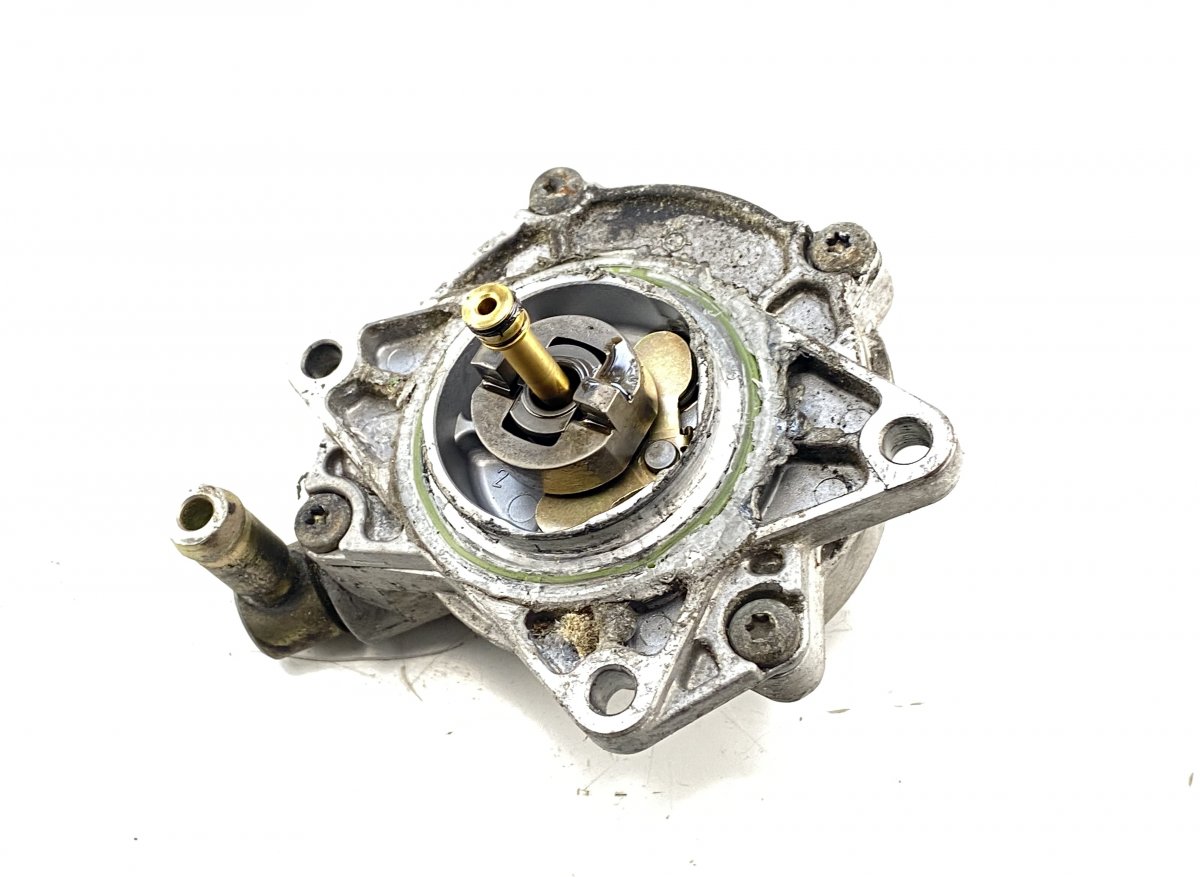 Audi A6 (C5) Vacuum pump Brakes AUDI A6 / A6 ALLROAD (C5) (1997-2005) Vacuum pu...