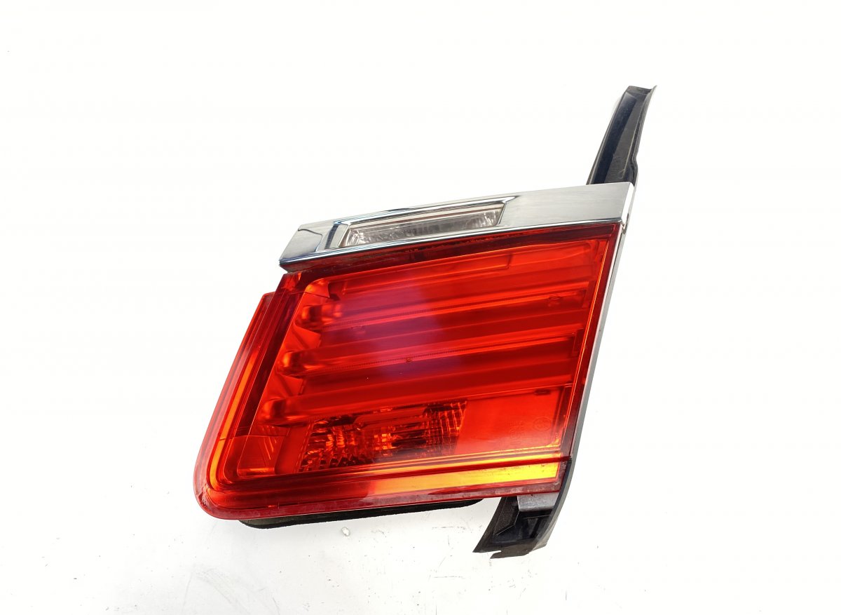 BMW 7 (F01 / F02 / F03 / F04) Inner tail light, right BMW 7 (F01, F02) (2008-2016) Inner tail light, ...