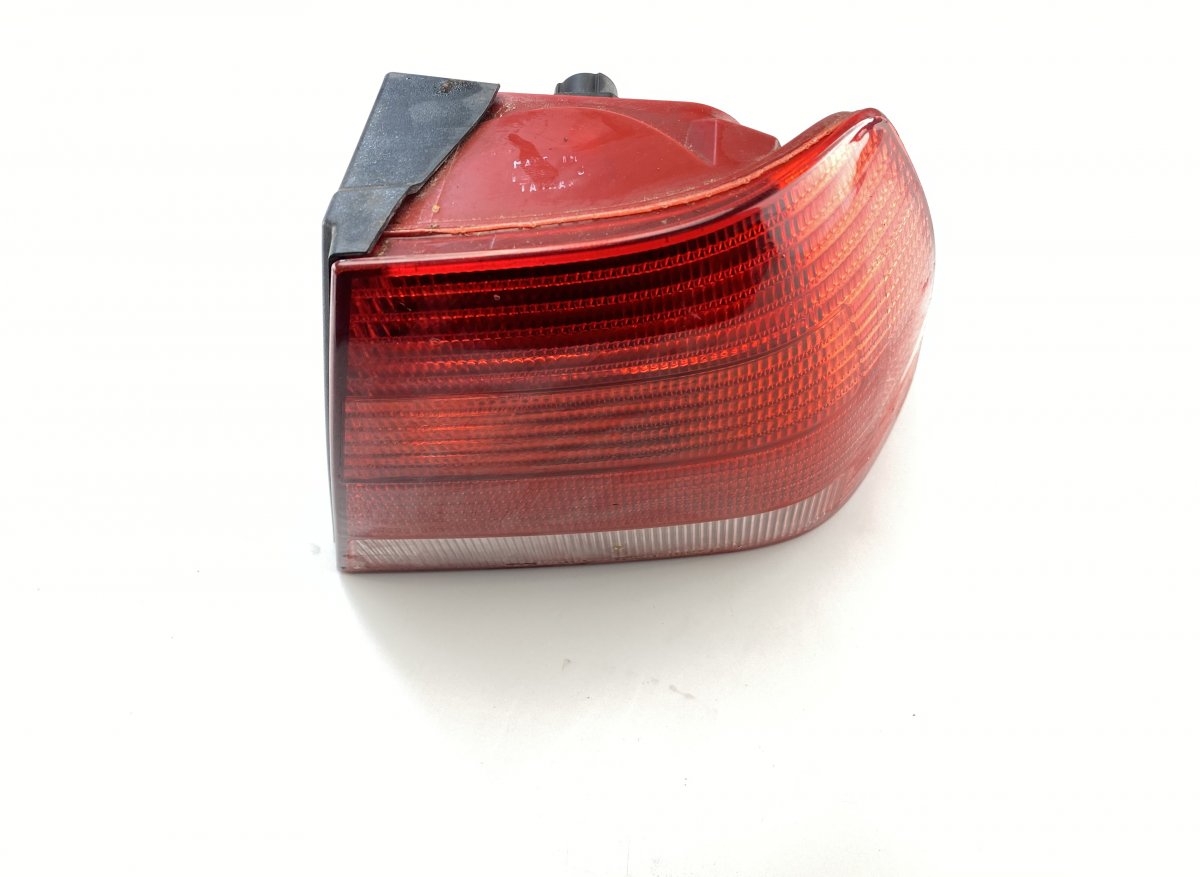 Volkswagen Bora Tail light, right VW BORA / JETTA IV (1J2, 1J6) (1998-2005) Tail ...