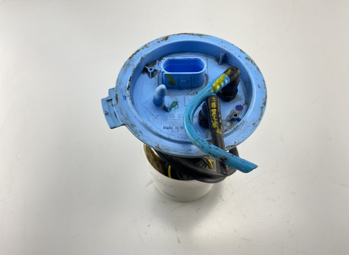 Volkswagen Jetta Fuel delivery pump VW JETTA VI (162) (2010-2018) Fuel delivery pum...
