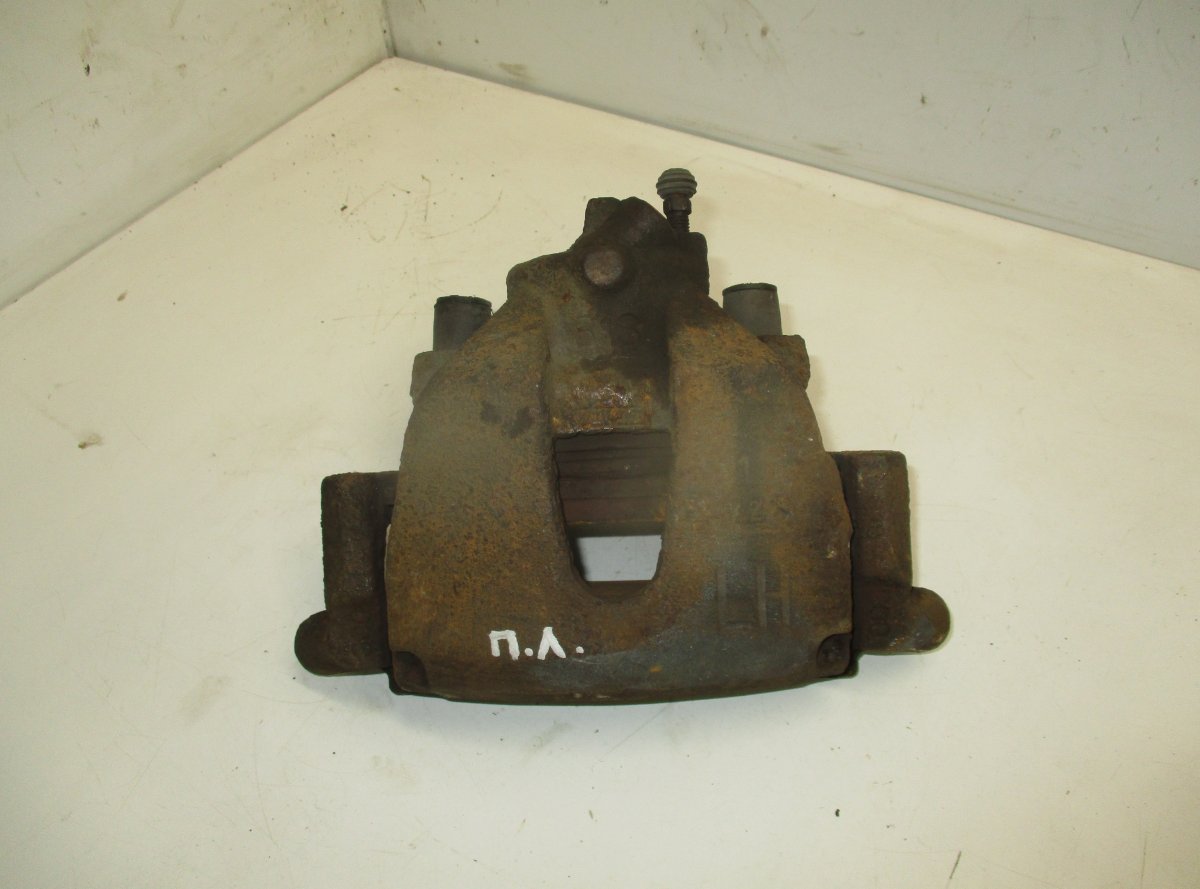 Volvo C70 Brake caliper Front left VOLVO S40 / V50 / C30 / C70 (MS, MW) (2004-2012...