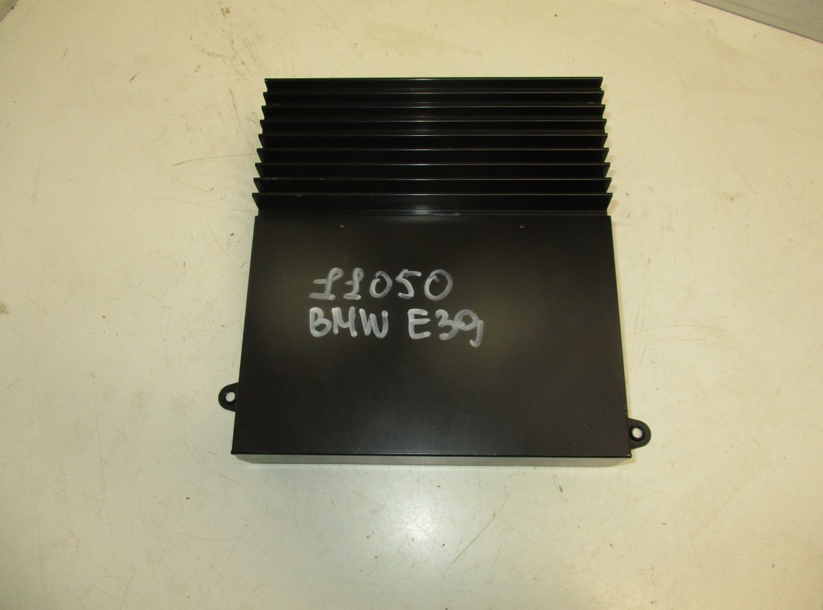 BMW 5 (E39) Audio amplifier BMW 5 (E39) (1995-2004) Audio amplifier 8371025...