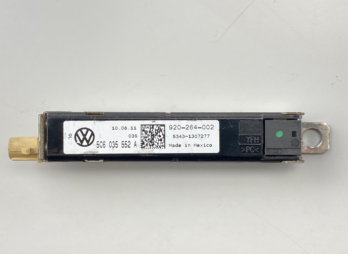 Volkswagen Jetta Aerial amplifier / control unit VW JETTA VI (162) (2010-2018) Aerial amplifier ...