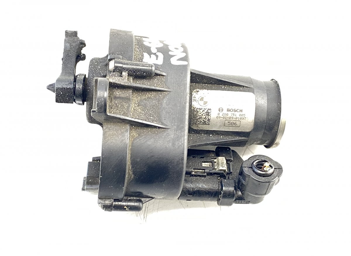 BMW 5 (E60 / E61) Intake manifold electric flap motor BMW 5 (E60, E61) (2003-2010) Intake manifold el...