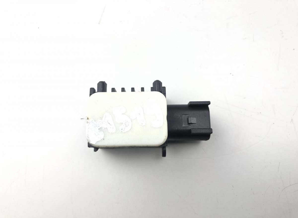 Land Rover Range Rover Side Crash Sensor left LAND ROVER RANGE ROVER III (LM) (2002-2012) Sid...