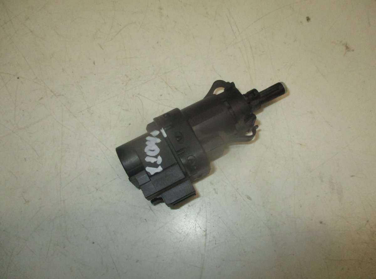 Ford S-Max Brake Light Switch / sensor (under brake pedal) FORD S-MAX I (2006-2014) Brake Light Switch / s...